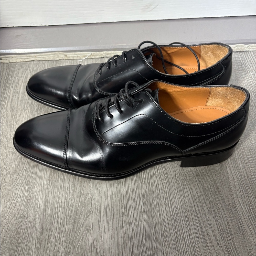 Minelli Black Leather Oxfords